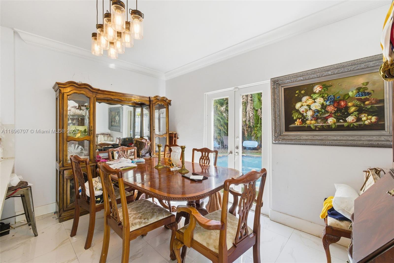 BRICKELL ESTATES - Residential