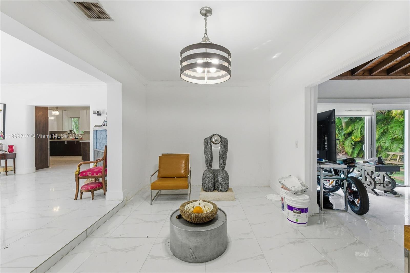 BRICKELL ESTATES - Residential