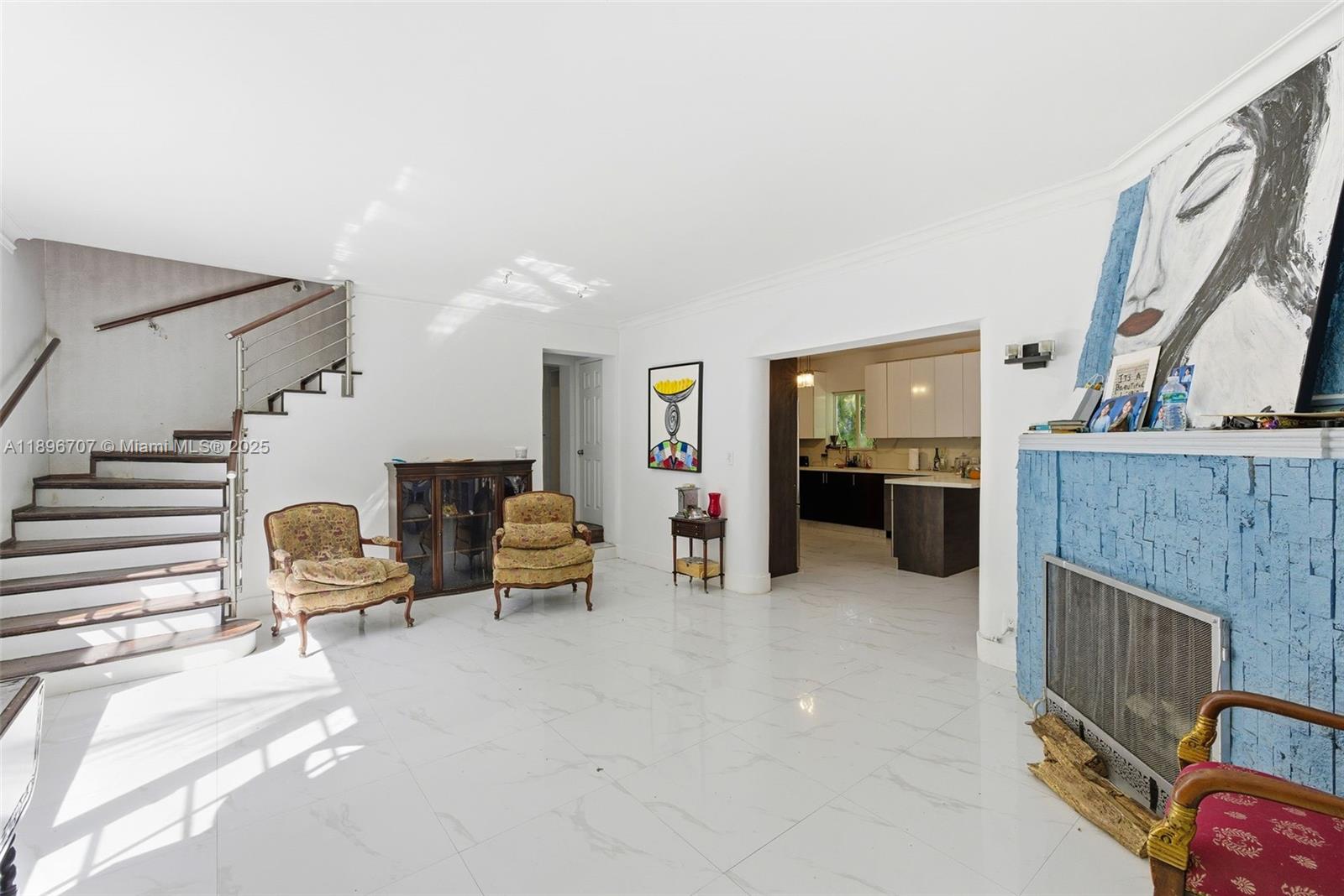 BRICKELL ESTATES - Residential