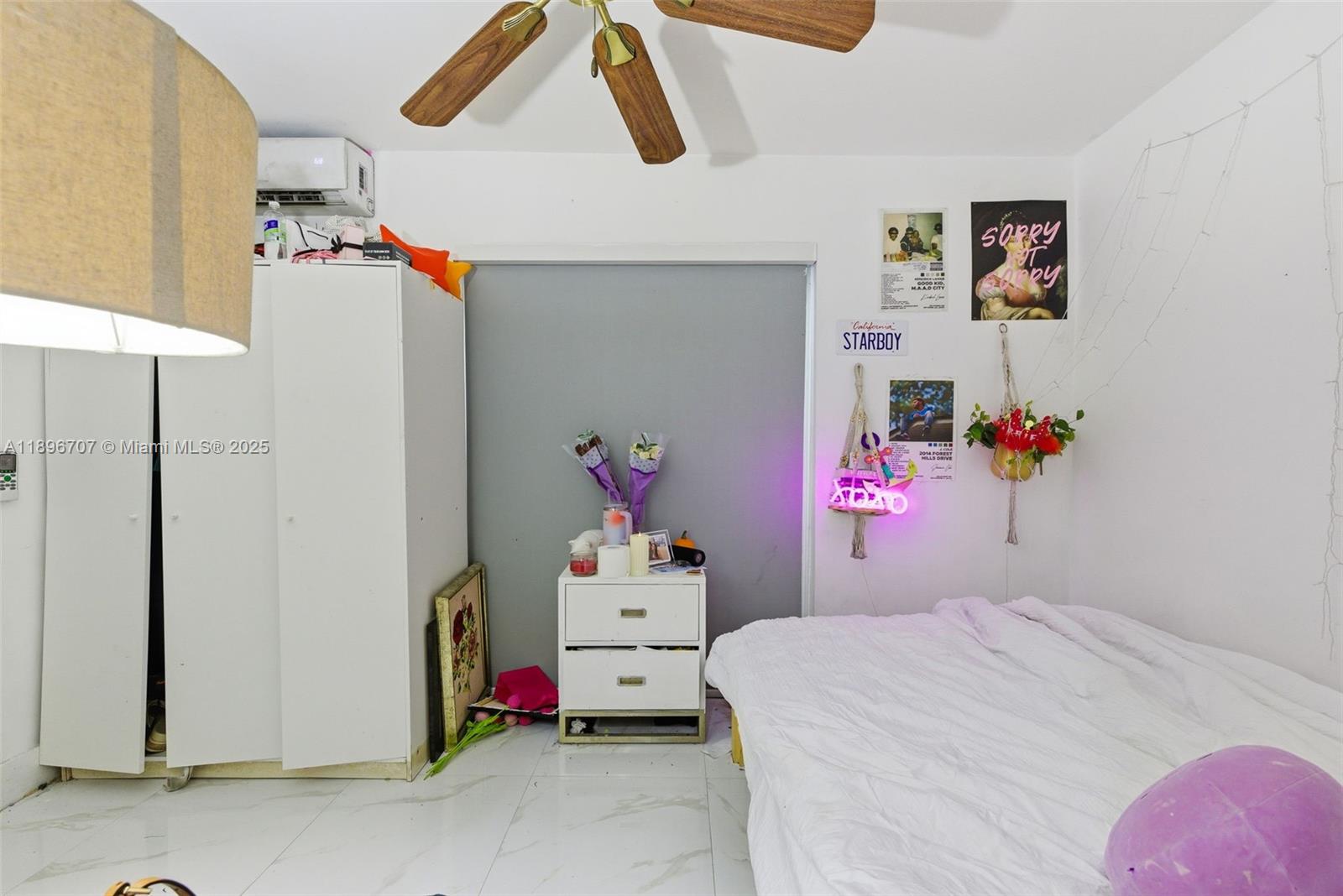 BRICKELL ESTATES - Residential