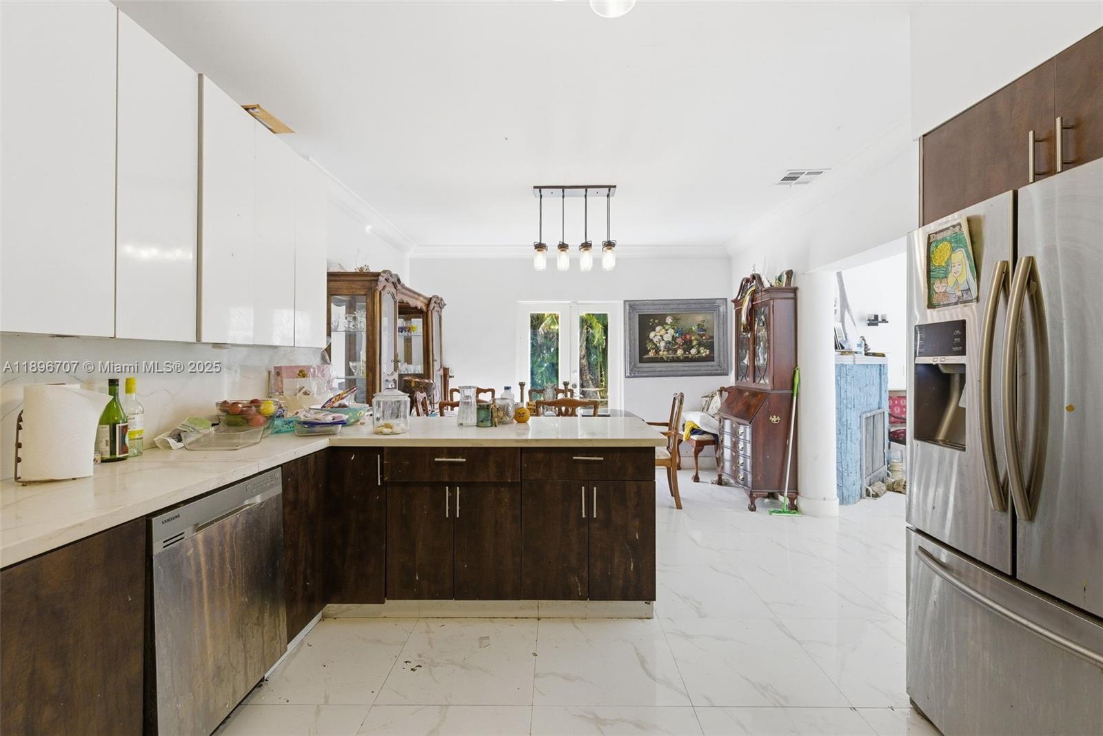 BRICKELL ESTATES - Residential