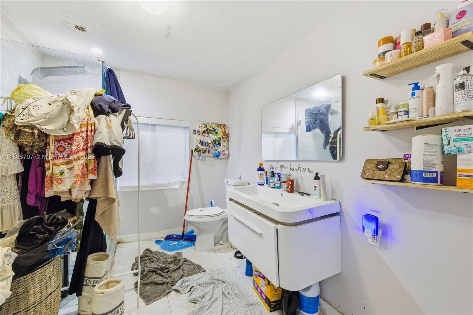 BRICKELL ESTATES - Residential