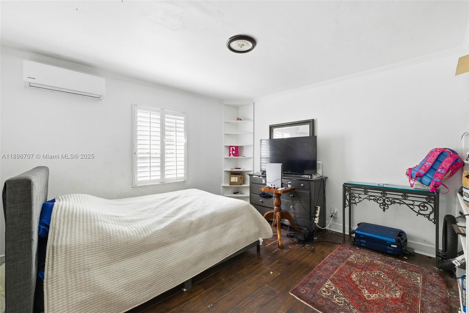 BRICKELL ESTATES - Residential