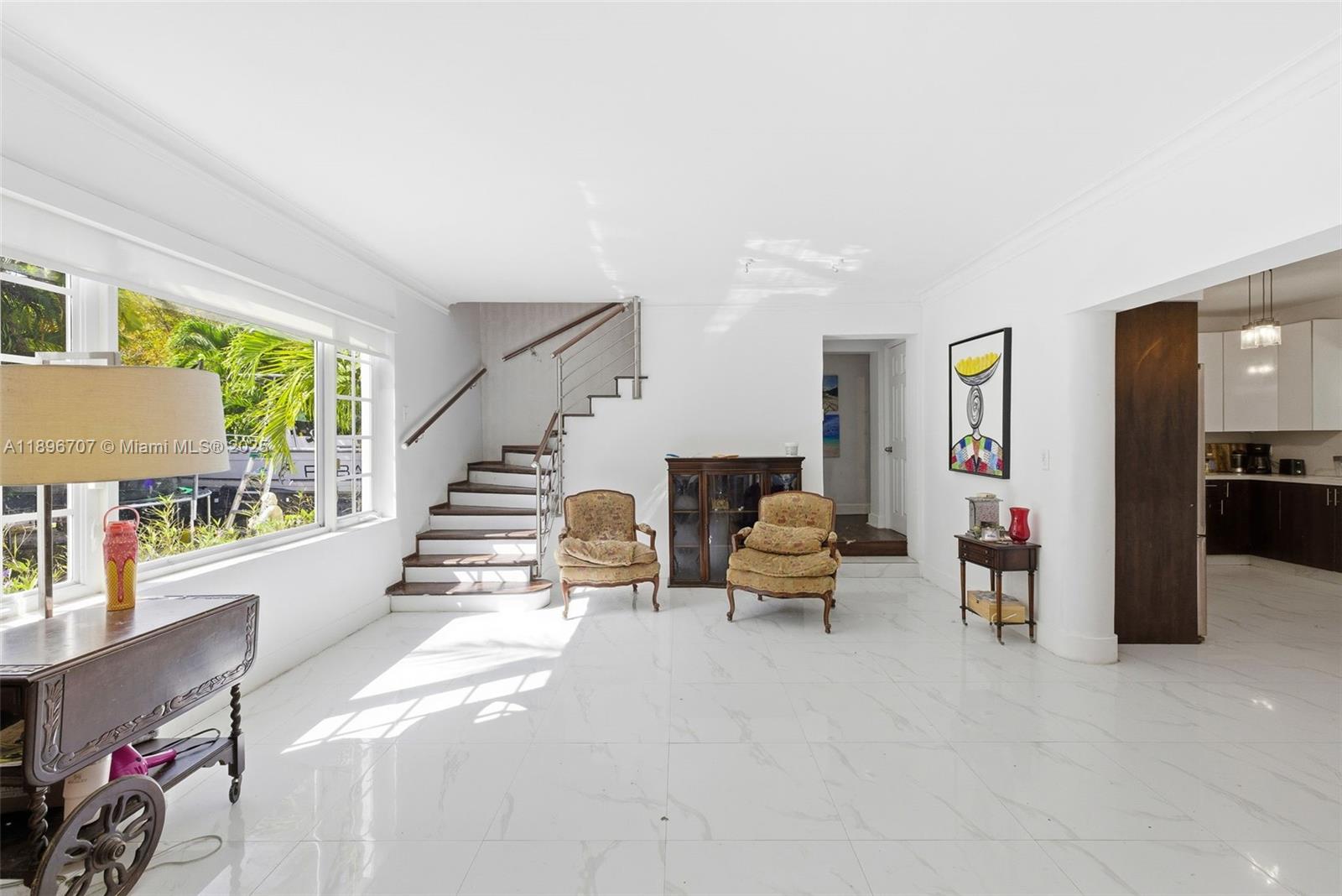 BRICKELL ESTATES - Residential