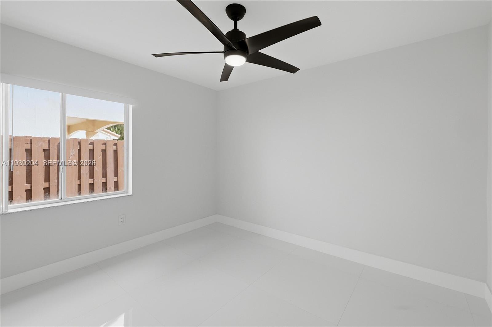 LAGO MAR - Residential