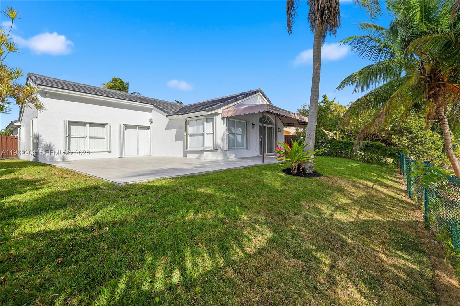 LAGO MAR - Residential