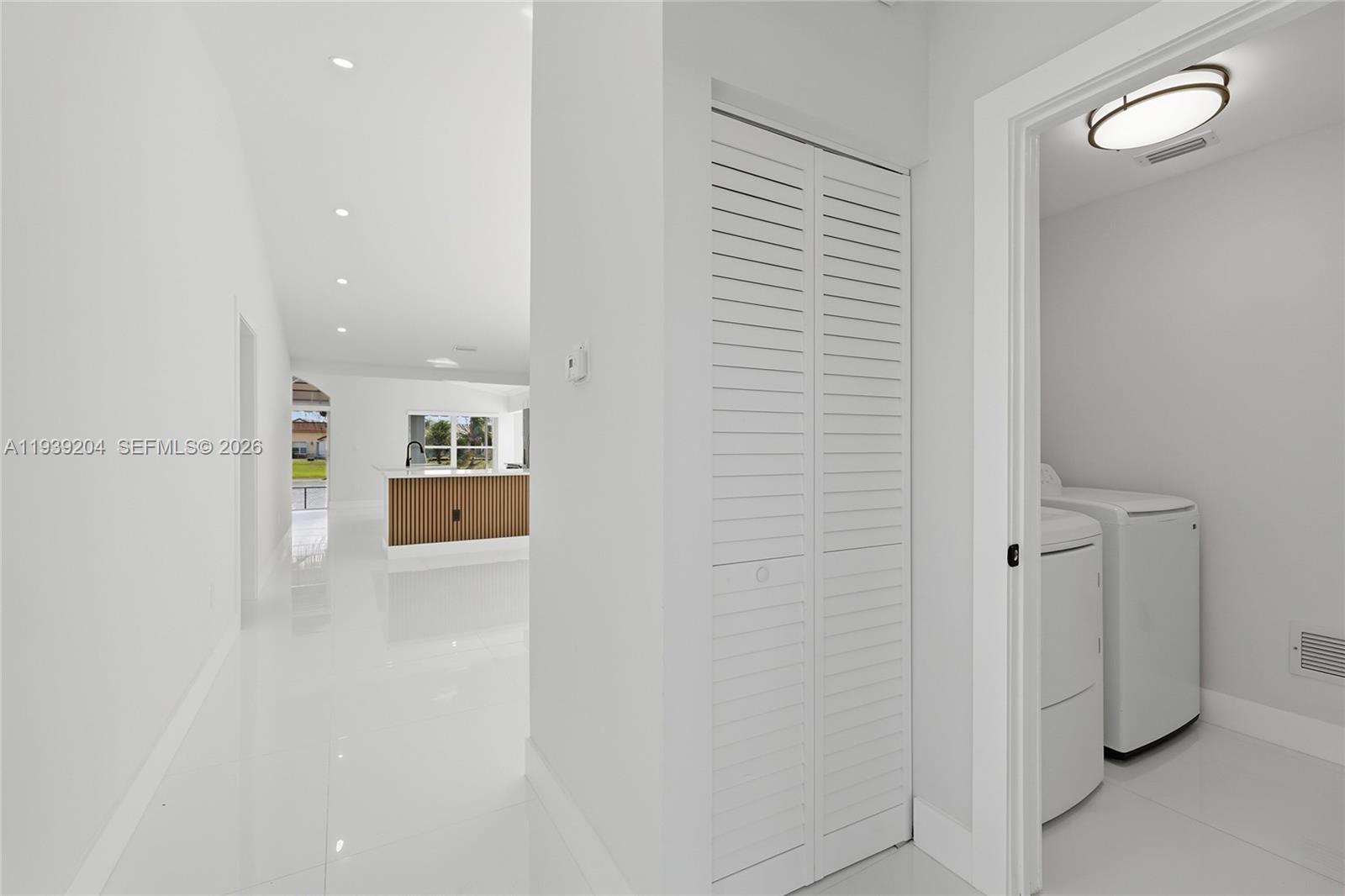 LAGO MAR - Residential