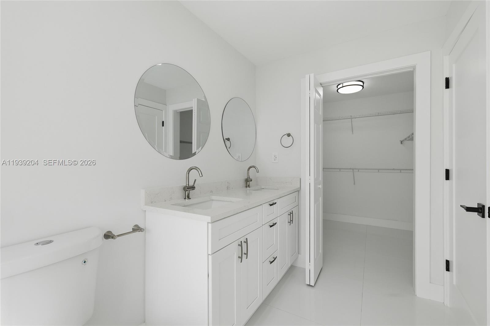 LAGO MAR - Residential