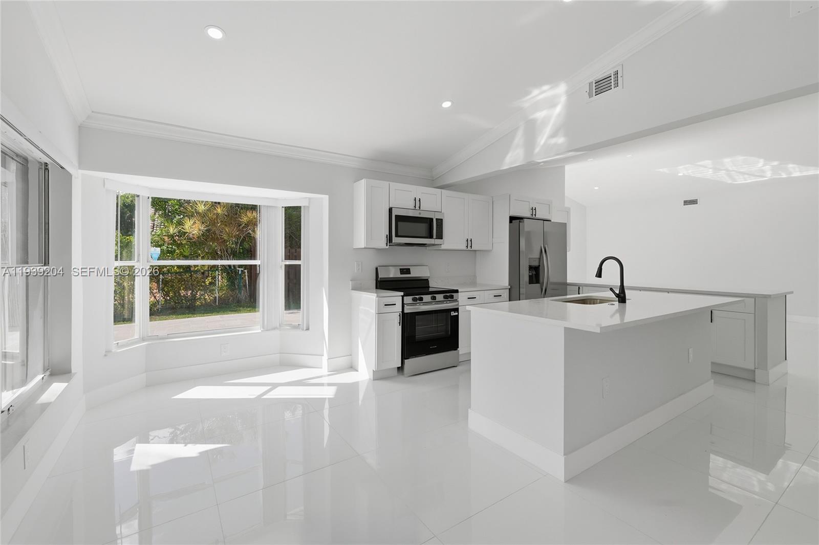 LAGO MAR - Residential