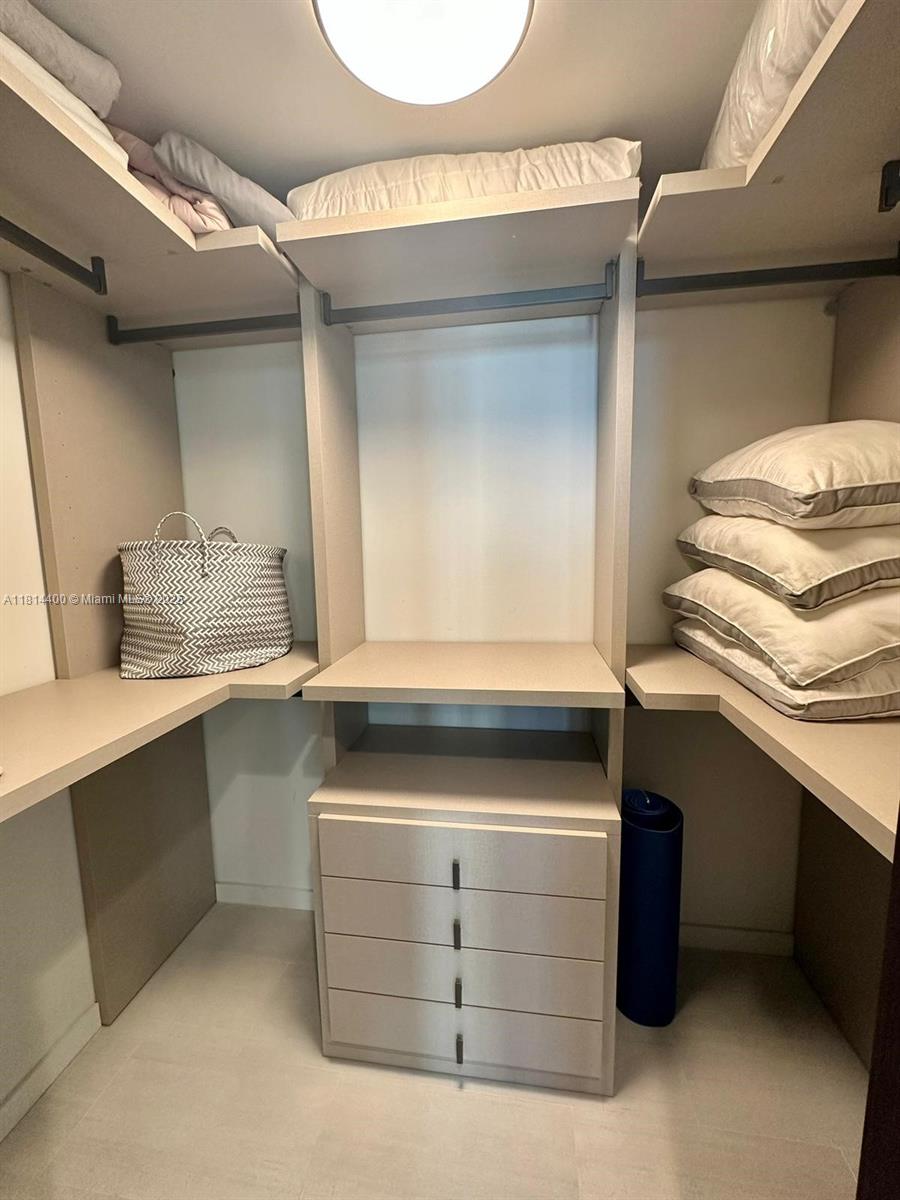 Brickell Flatiron - Residential Lease