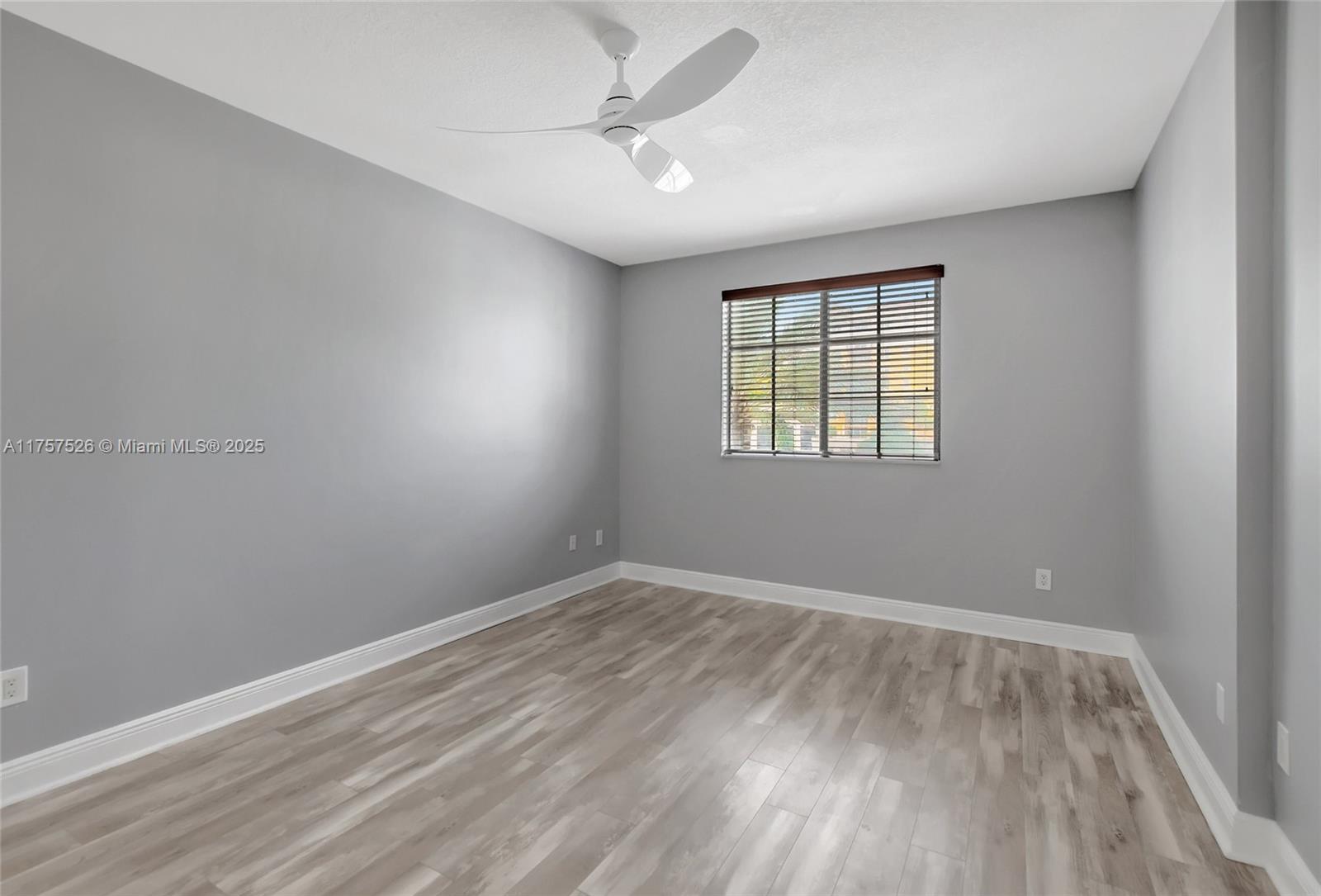 BOCA GRAND CONDO - Residential