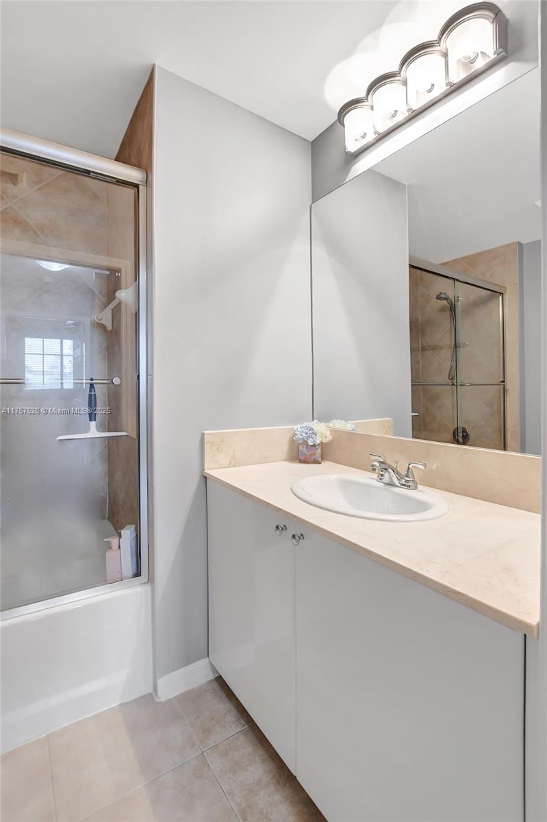 BOCA GRAND CONDO - Residential