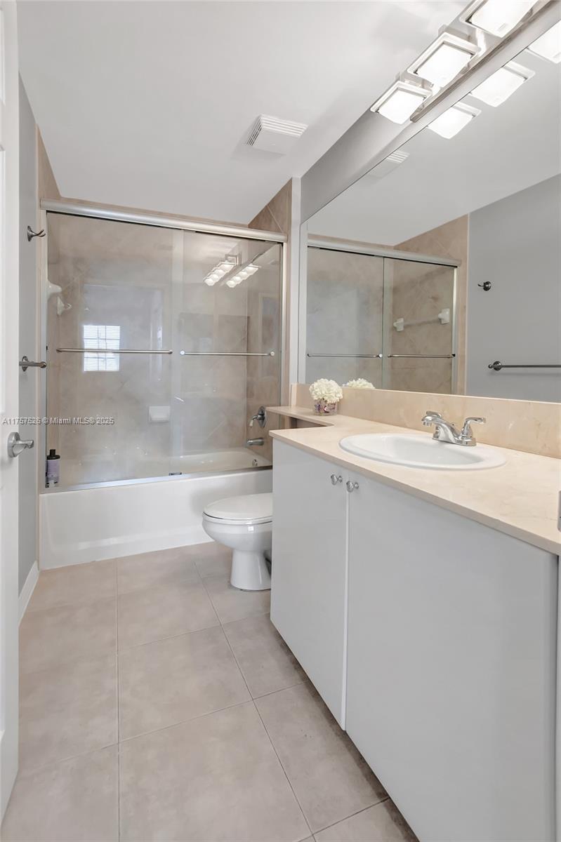 BOCA GRAND CONDO - Residential