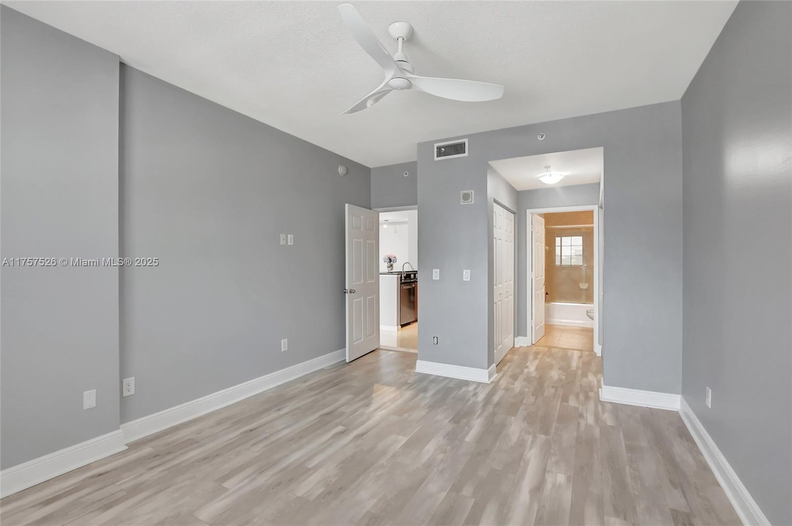 BOCA GRAND CONDO - Residential
