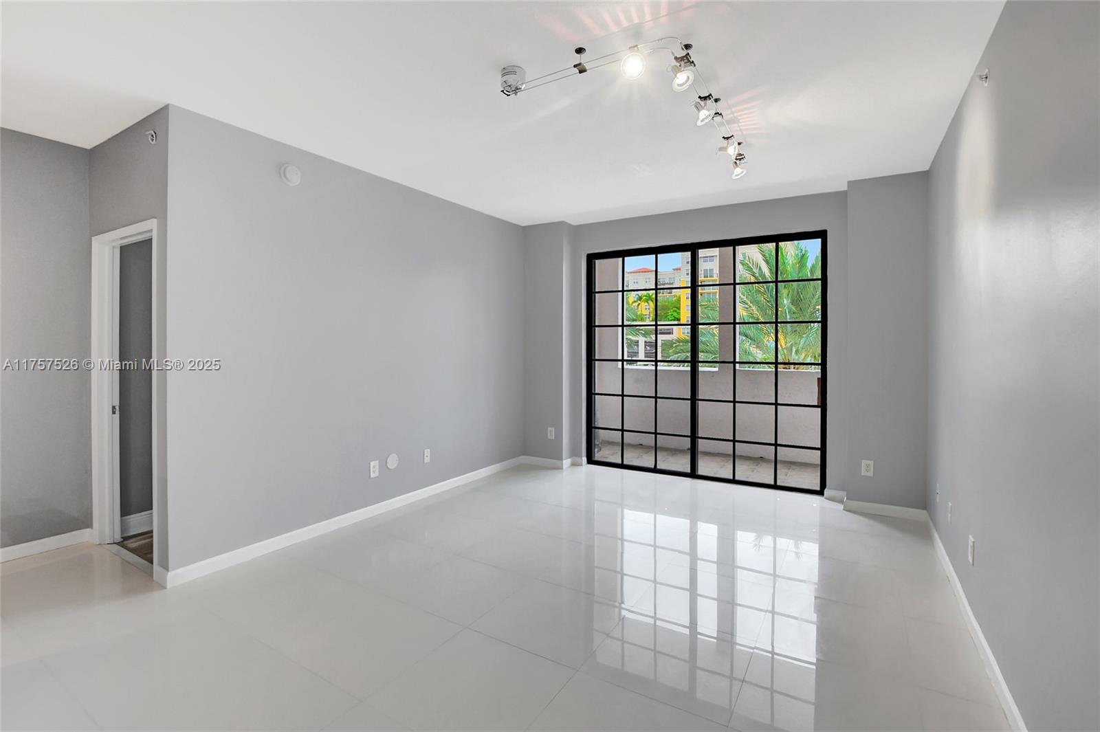 BOCA GRAND CONDO - Residential