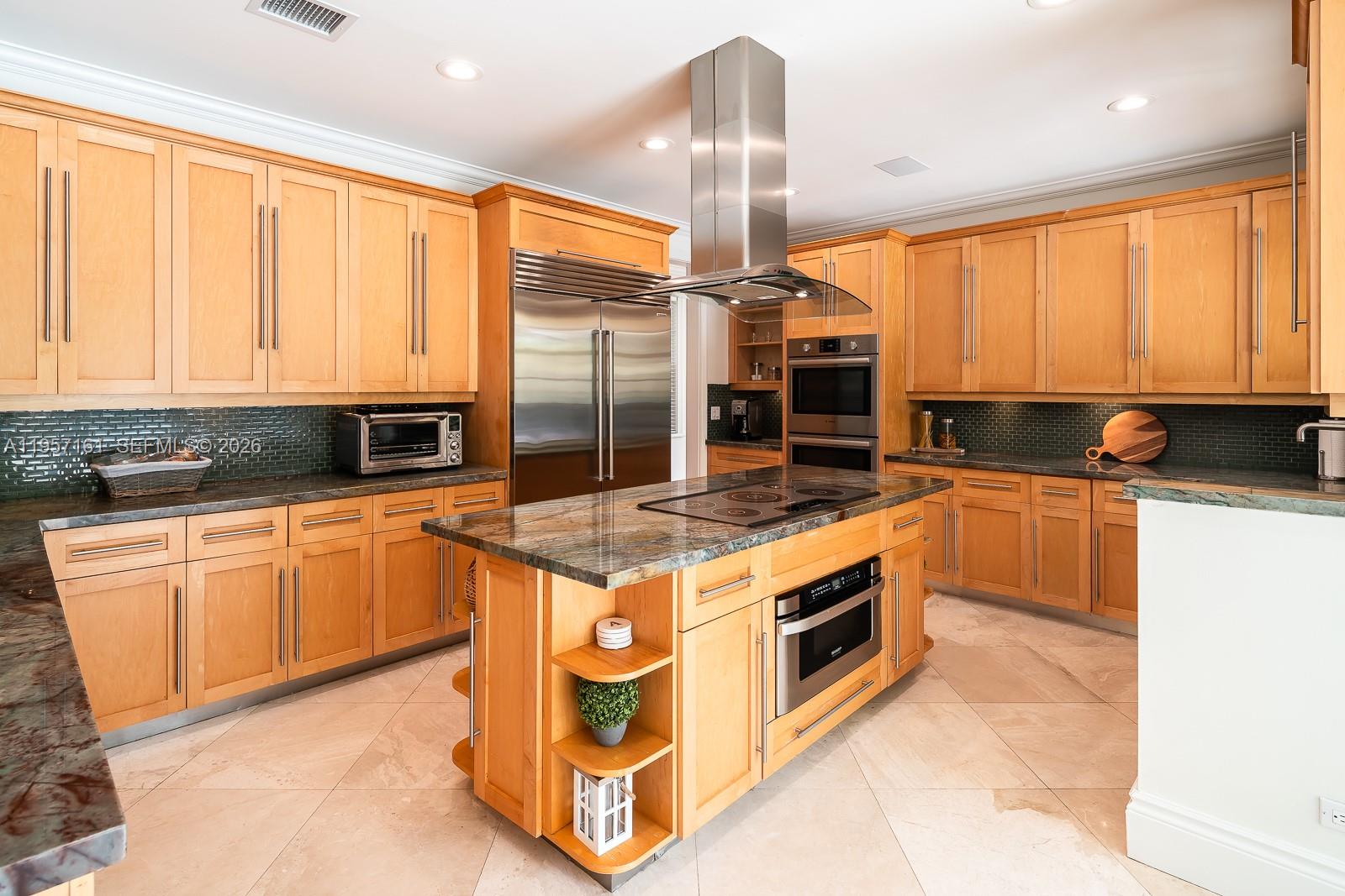 ROCKDALE ESTATES - Residential