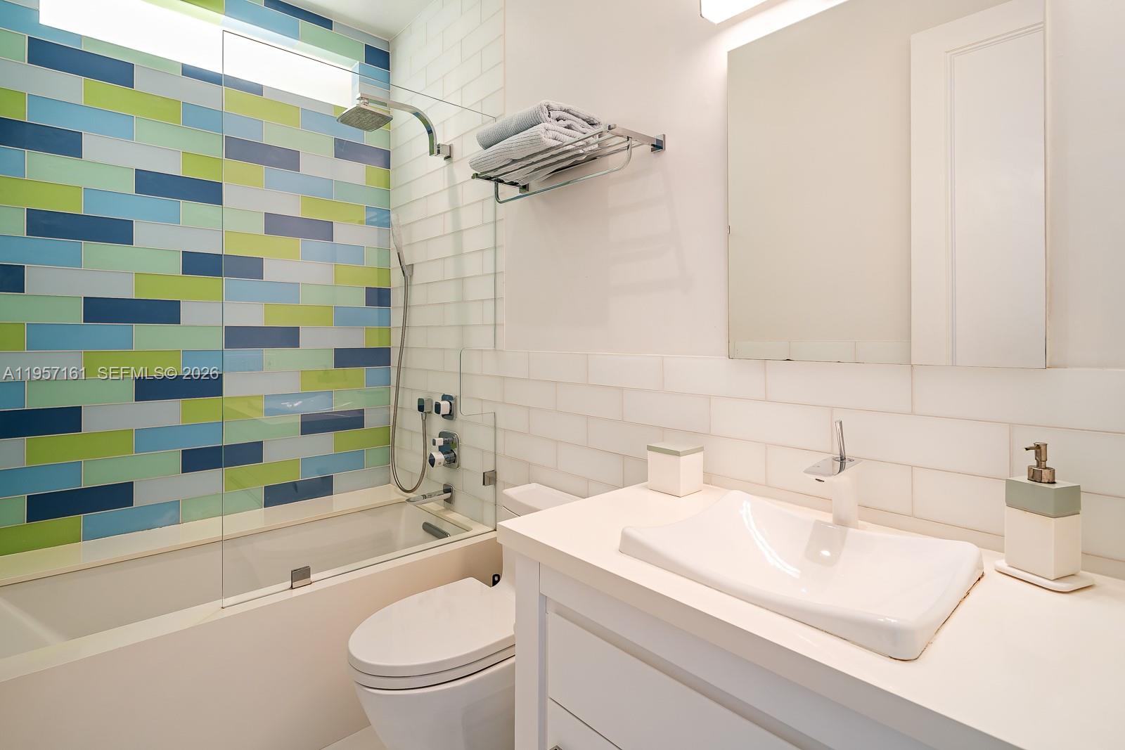 ROCKDALE ESTATES - Residential