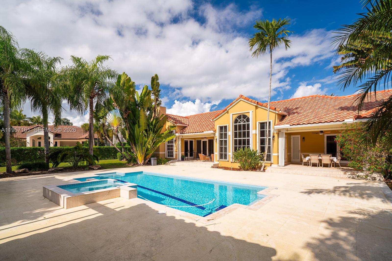 ROCKDALE ESTATES - Residential