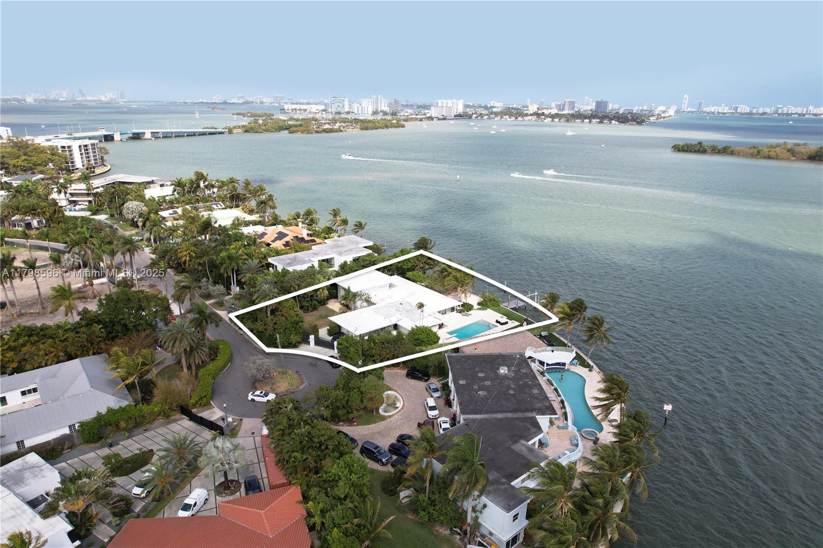 7305 Belle Meade Island Dr, Miami, Broward County, Florida - 5 Bedrooms  
7 Bathrooms - 