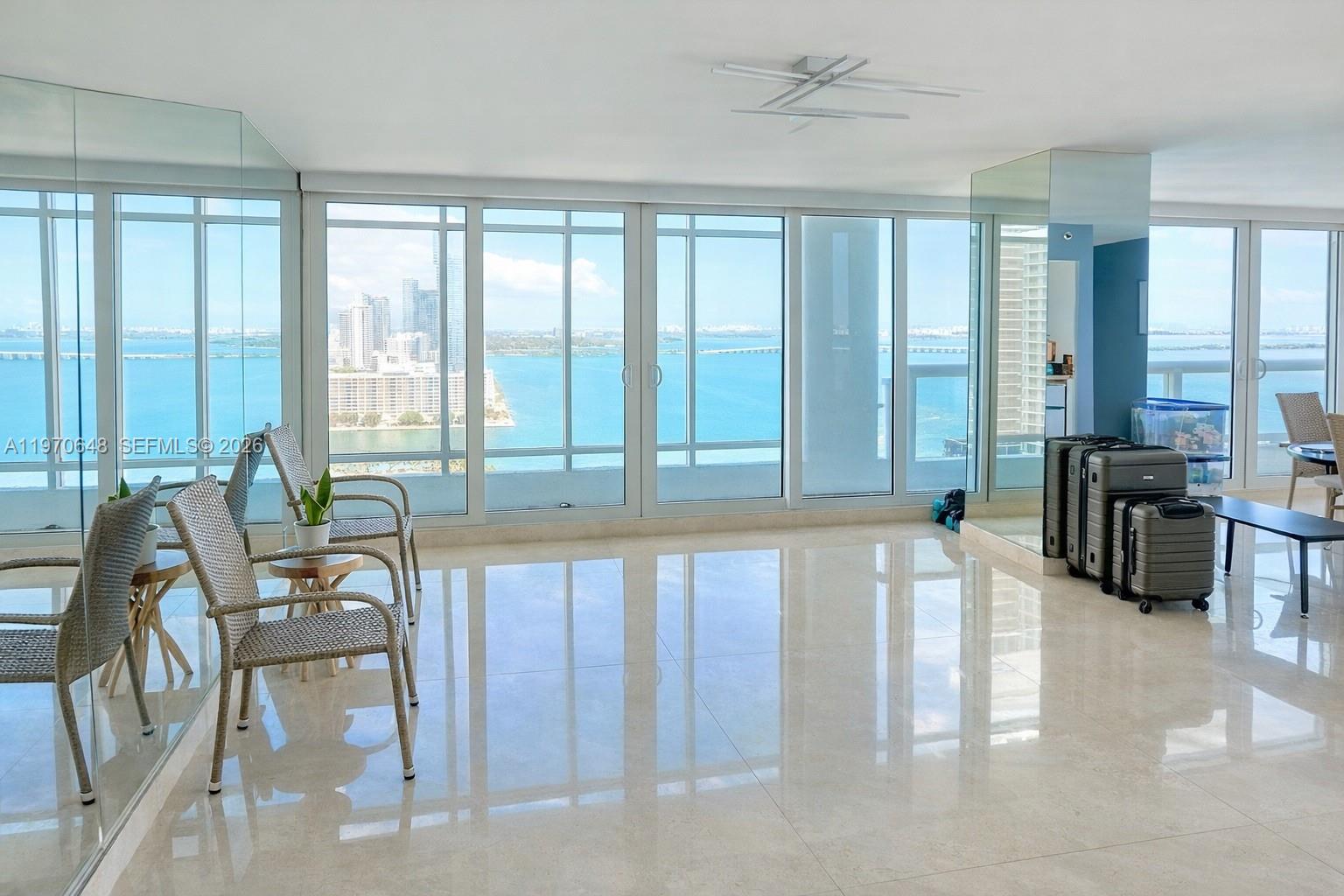 1717 N Bayshore Dr 3334