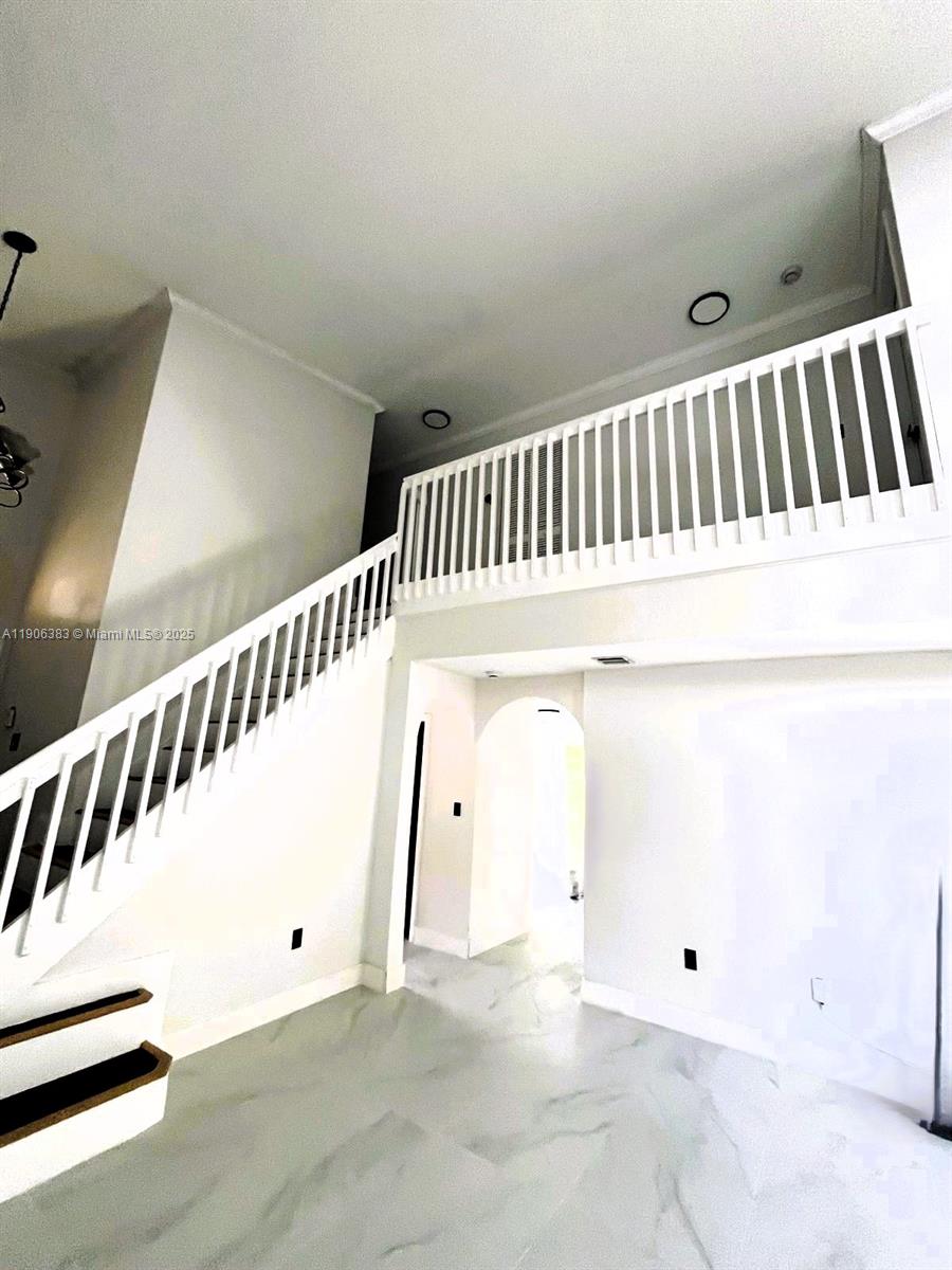 DORAL LANDINGS EAST - Residential Lease