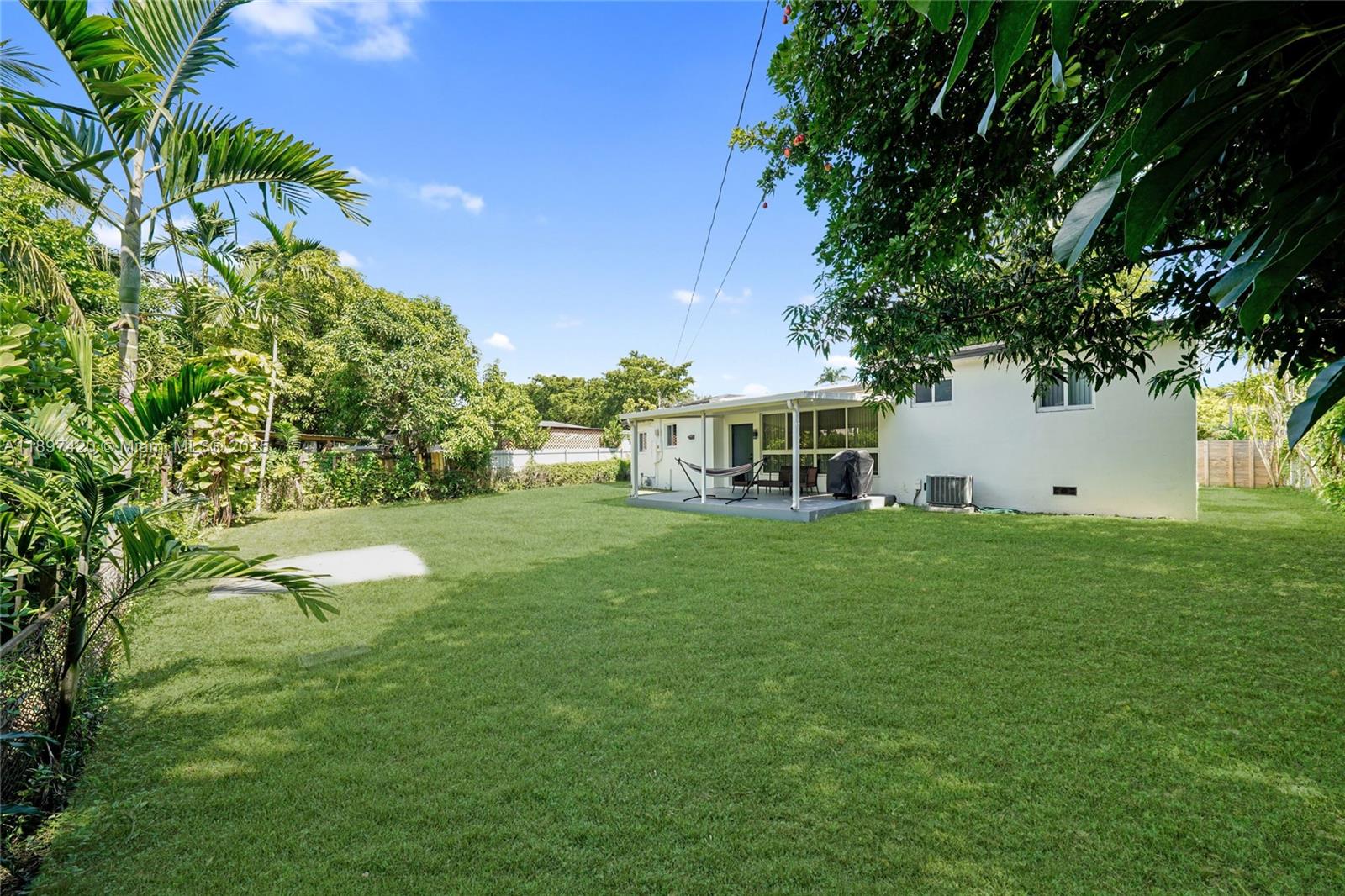 BREEZESWEPT ESTATES 1ST A - Residential Lease