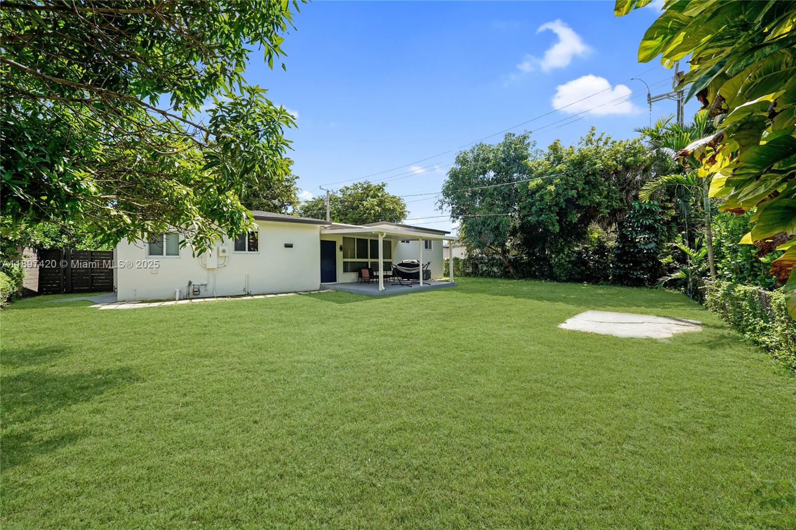 BREEZESWEPT ESTATES 1ST A - Residential Lease