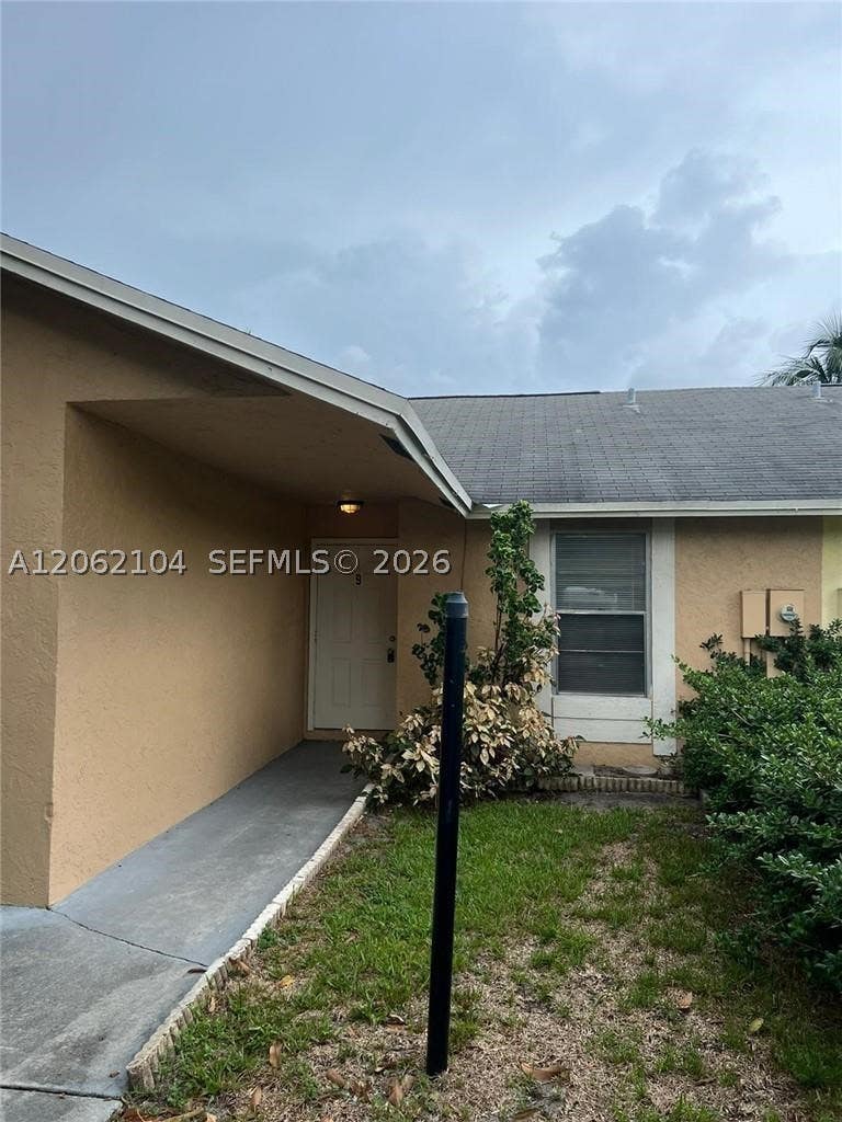 Photo of 9 NE 44th St, Deerfield Beach, FL 33064 (MLS # A12062104)