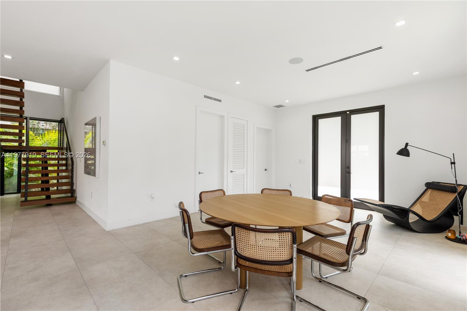 NEW SHENANDOAH - Residential