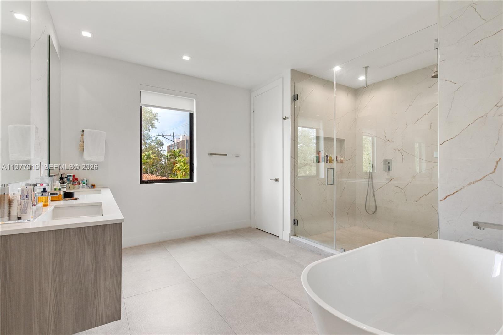 NEW SHENANDOAH - Residential