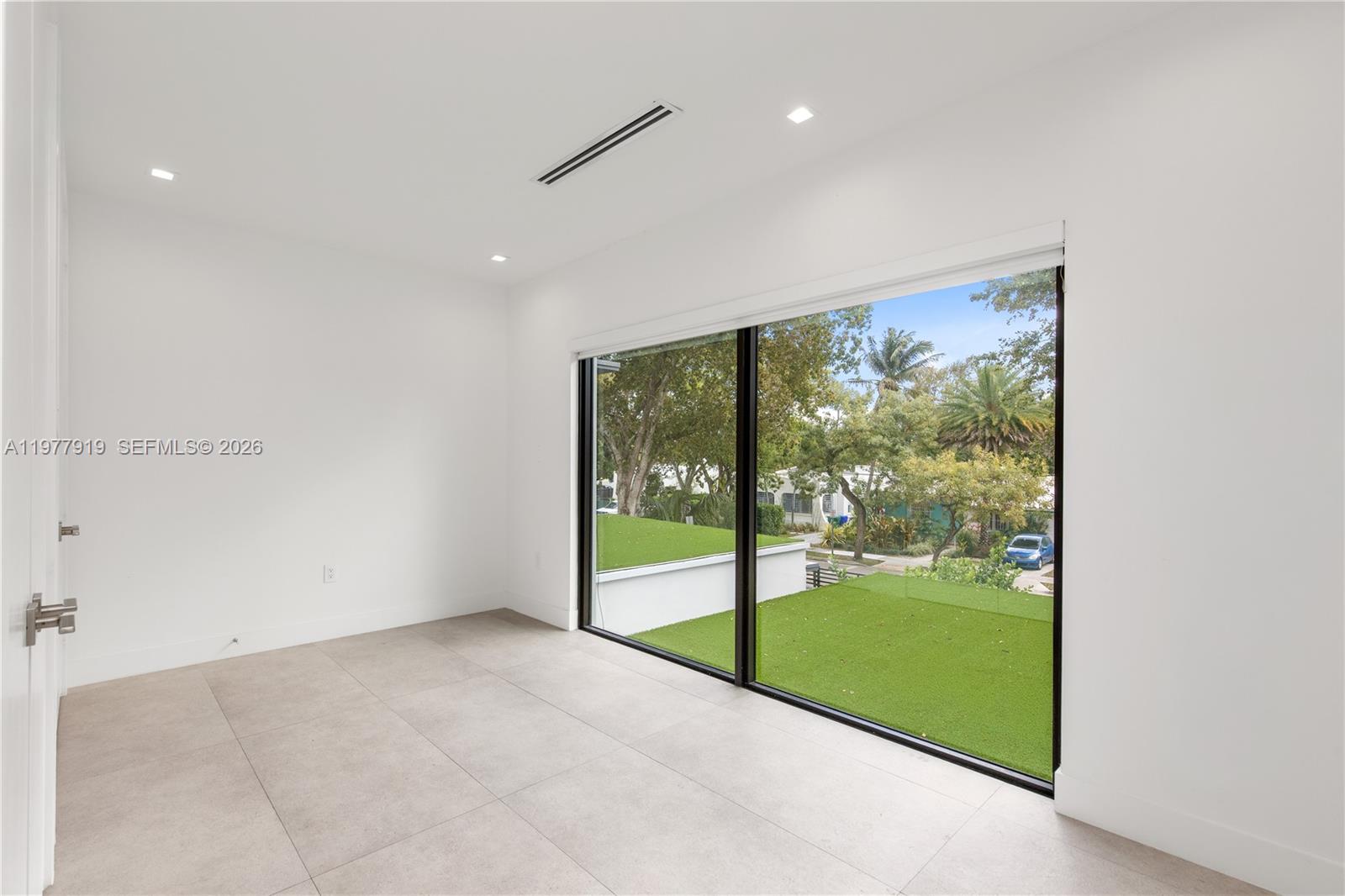 NEW SHENANDOAH - Residential