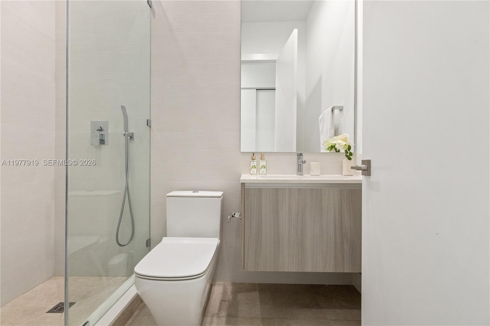 NEW SHENANDOAH - Residential