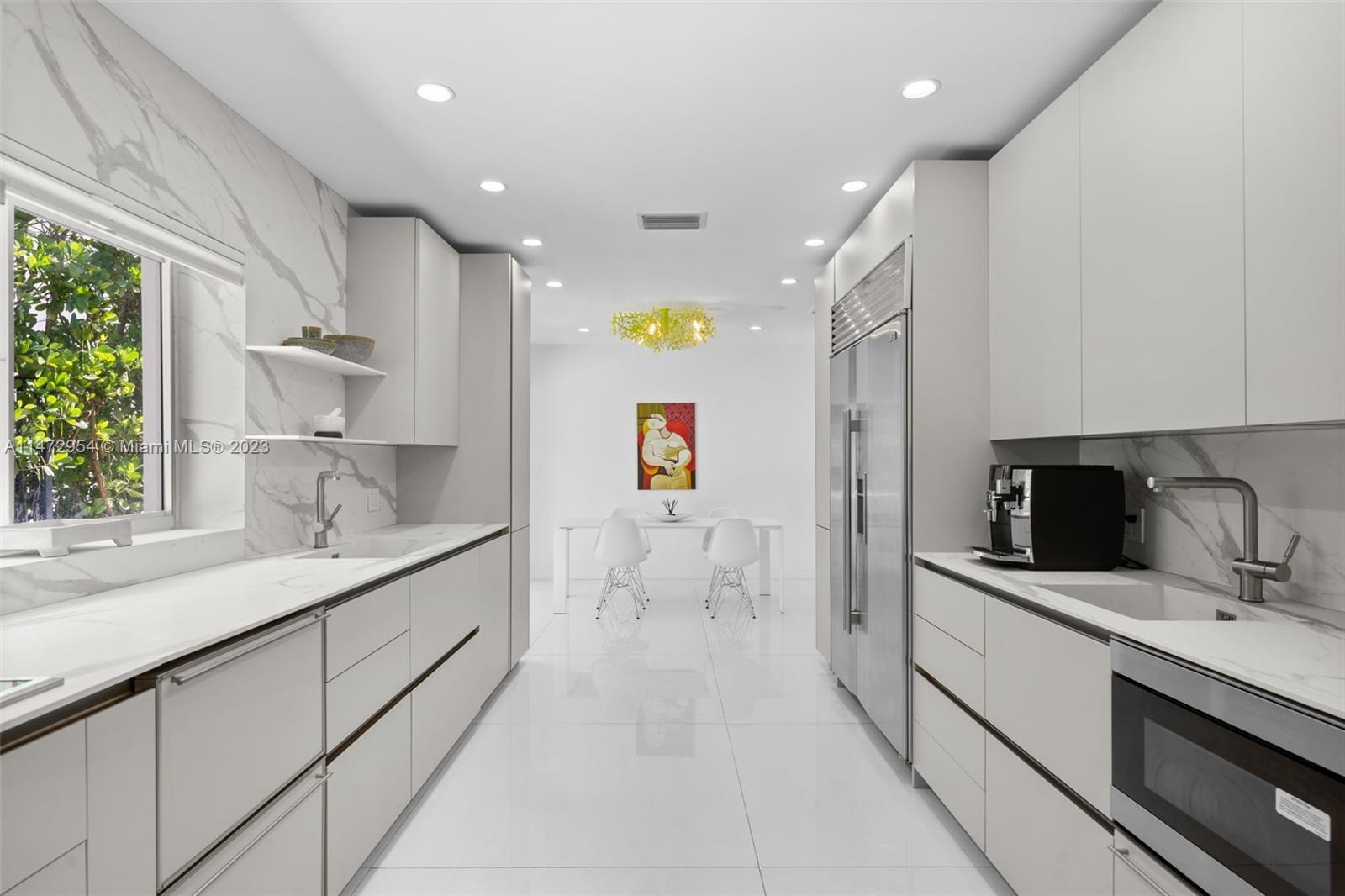 LA GORCE GOLF SUB - Residential