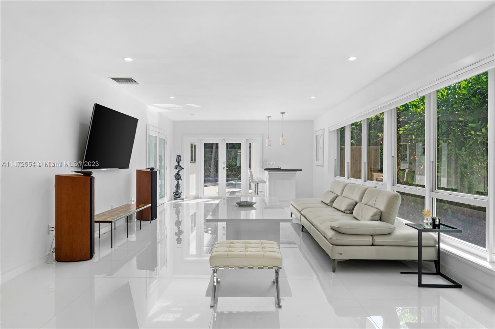 LA GORCE GOLF SUB - Residential