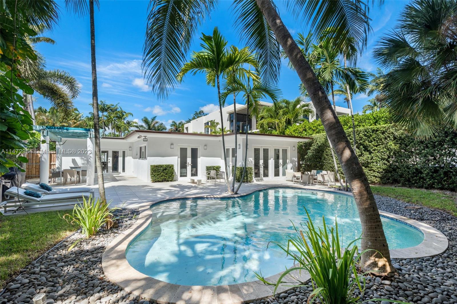 LA GORCE GOLF SUB - Residential