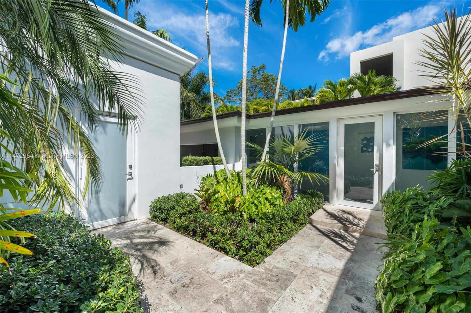 LA GORCE GOLF SUB - Residential