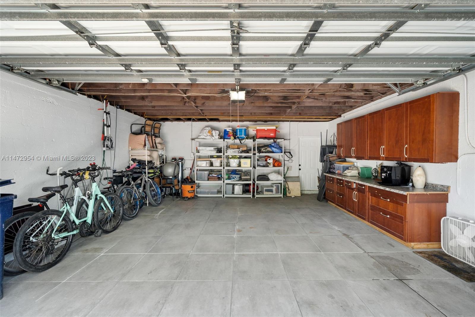 LA GORCE GOLF SUB - Residential