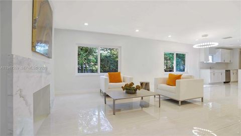 7710 Beachview Dr North Bay Village FL 33141