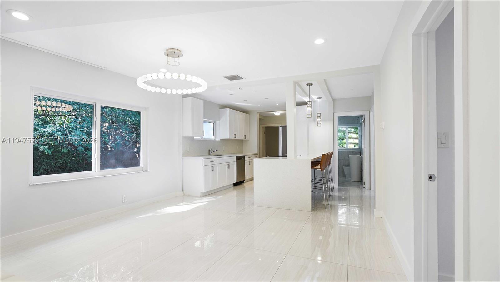 NORTH BAY ISLAND - Residential