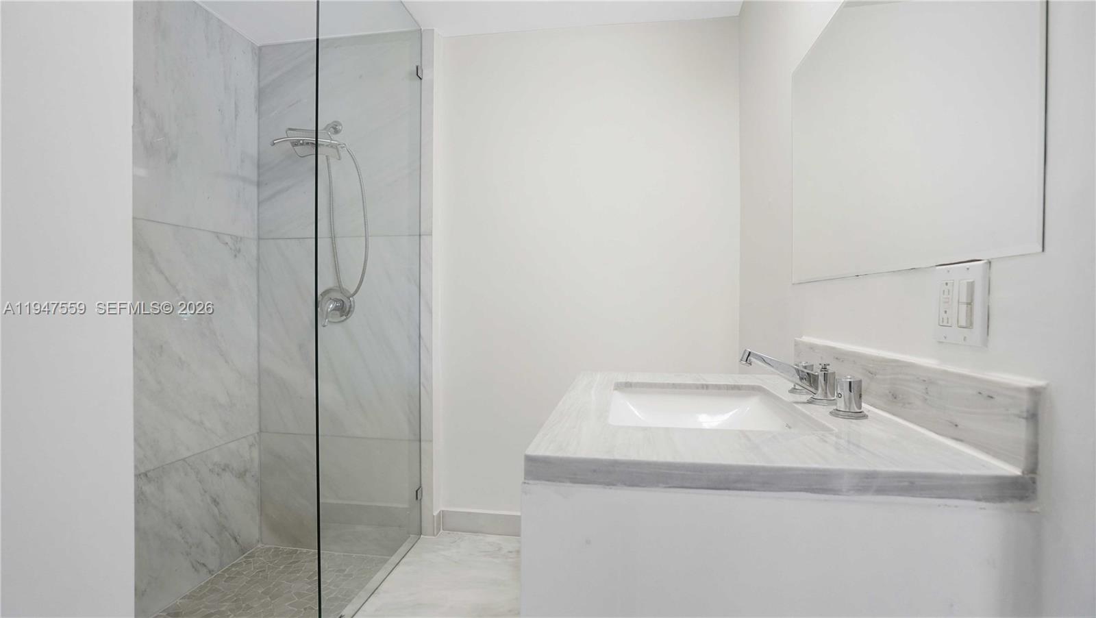 NORTH BAY ISLAND - Residential