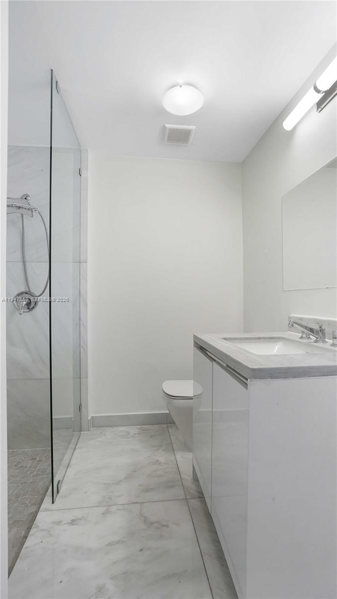 NORTH BAY ISLAND - Residential