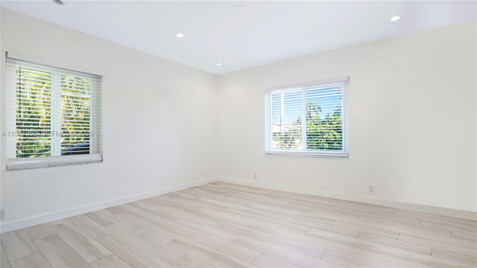 NORTH BAY ISLAND - Residential