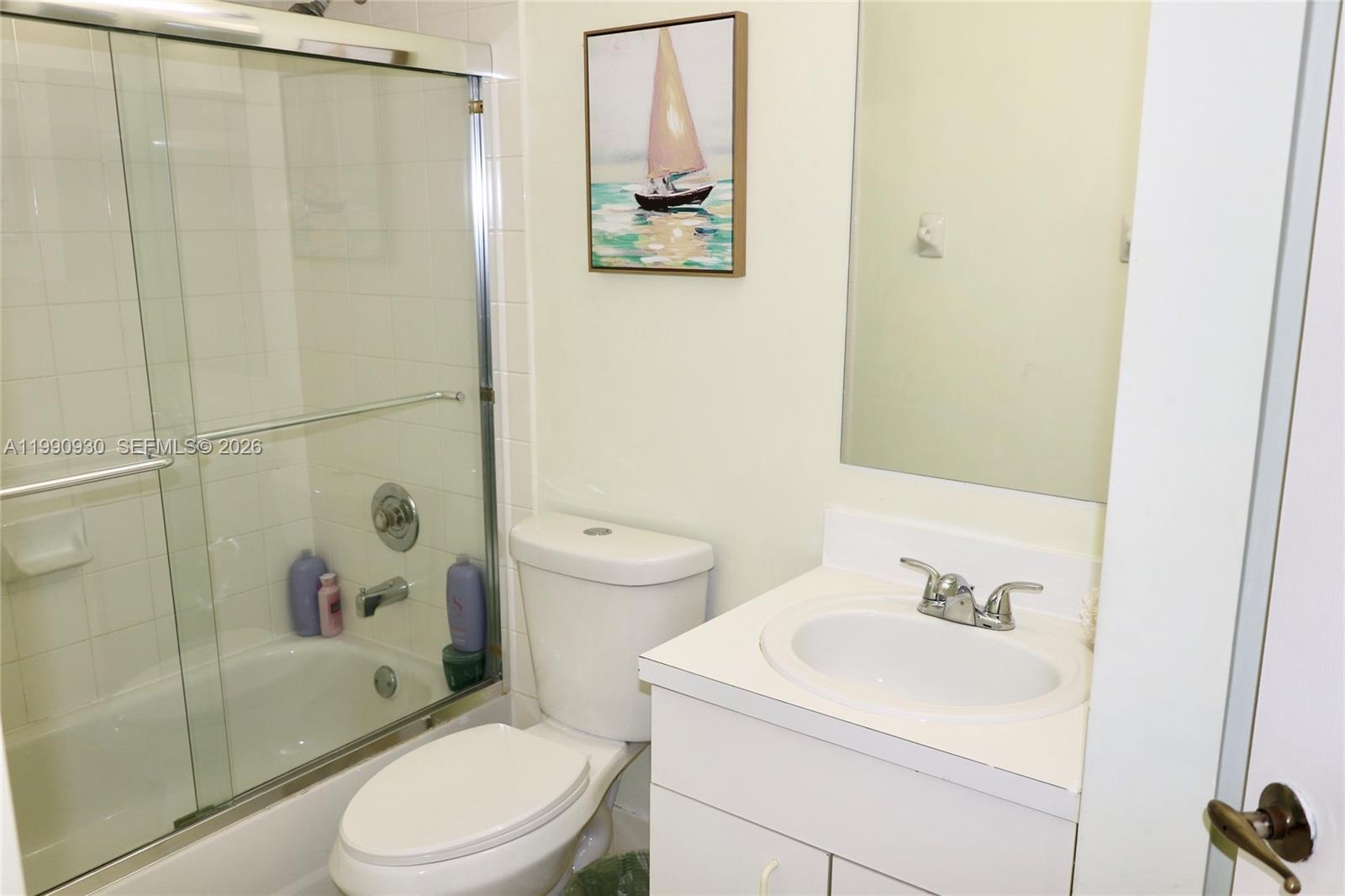 WOODS LAKE - Residential