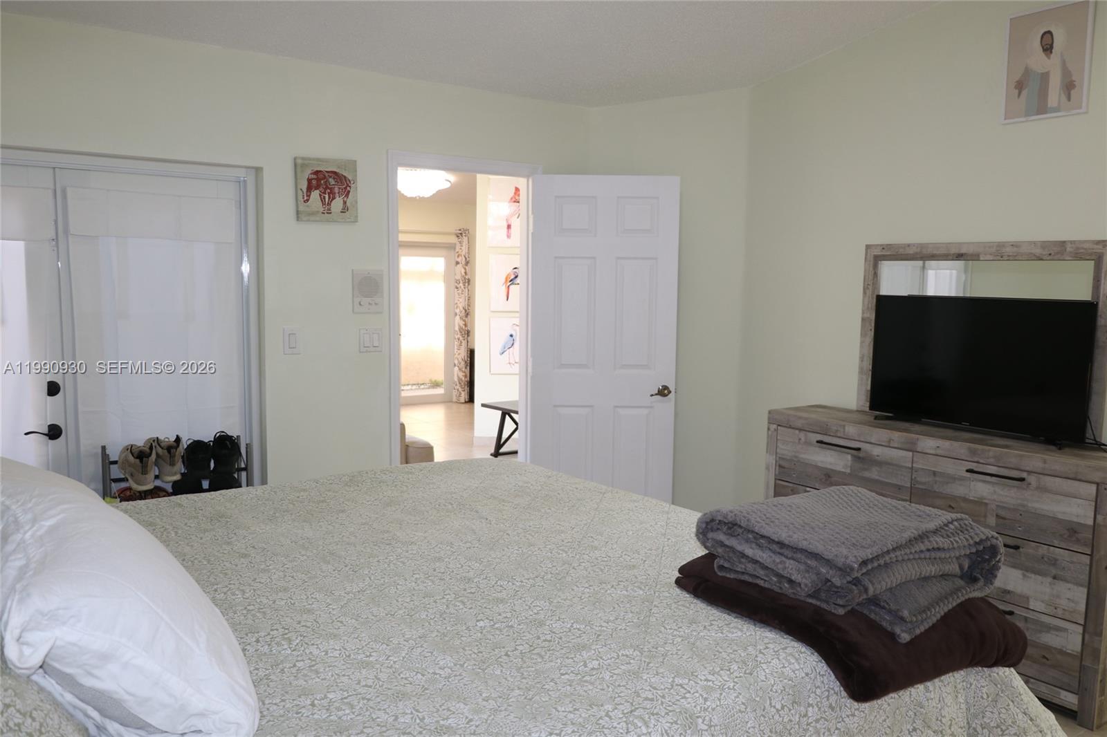 WOODS LAKE - Residential