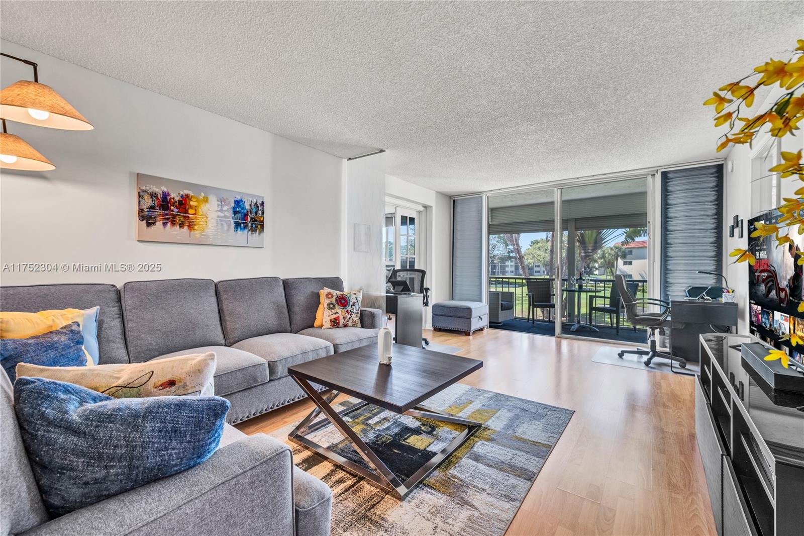 HOLLYBROOK GOLF - Residential