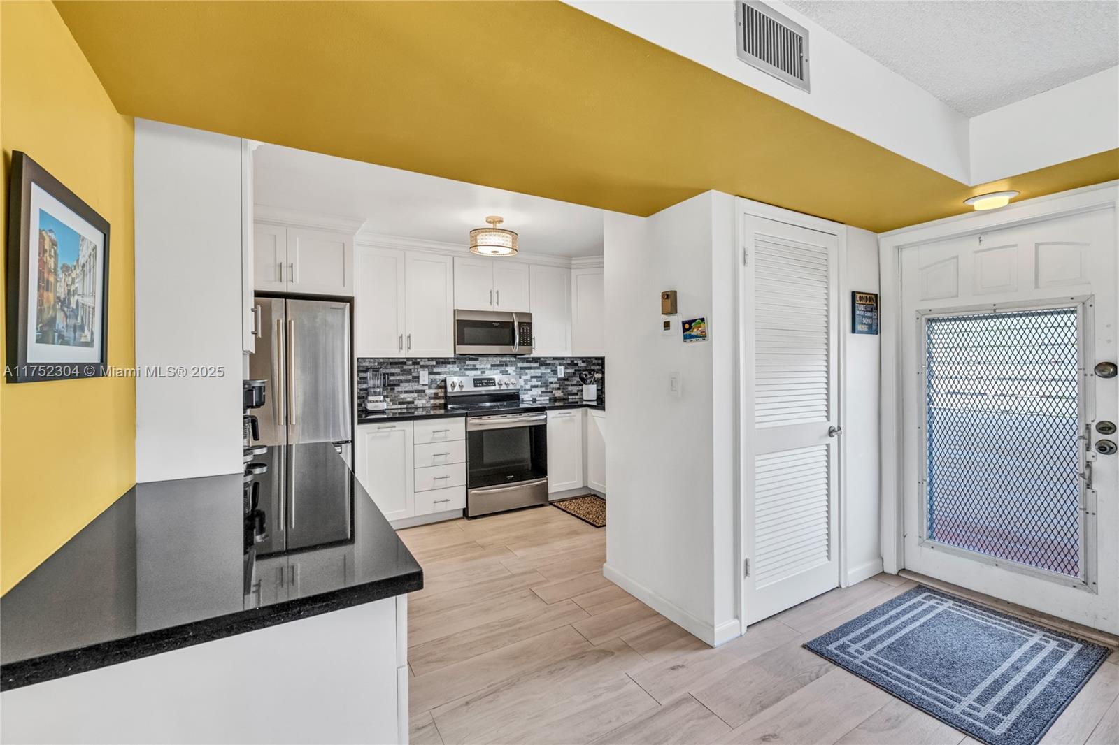 HOLLYBROOK GOLF - Residential