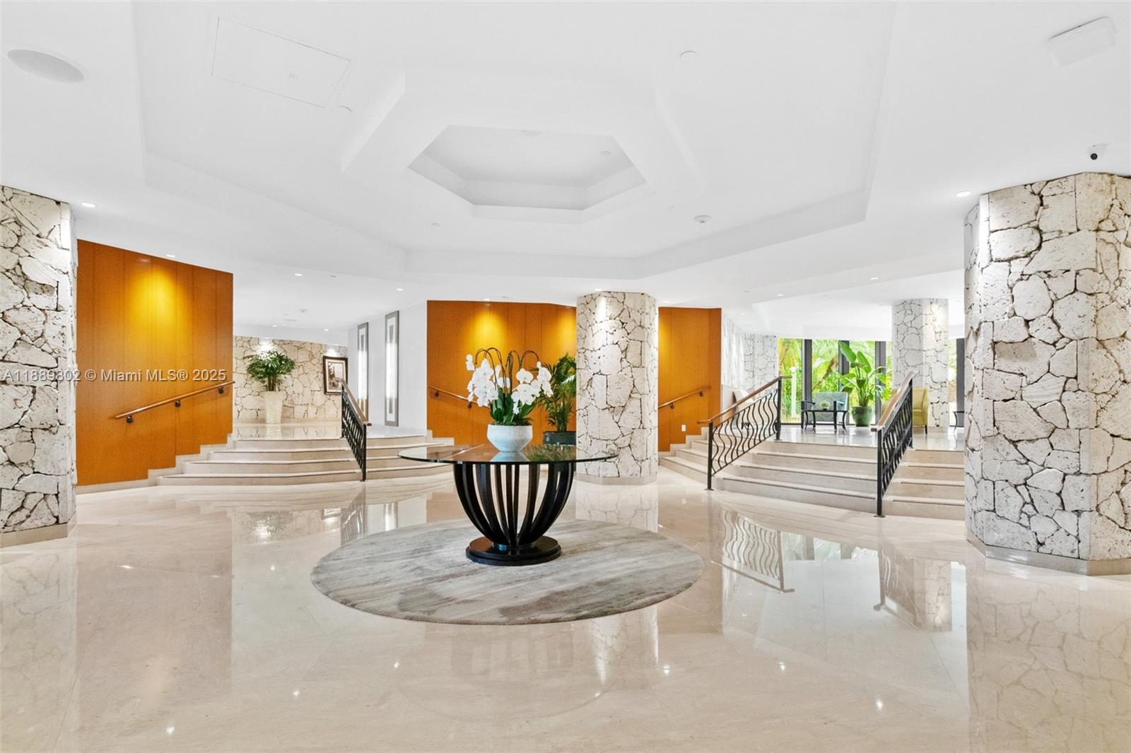 TOWERS OF KEY BISCAYNE CO - Residential Lease