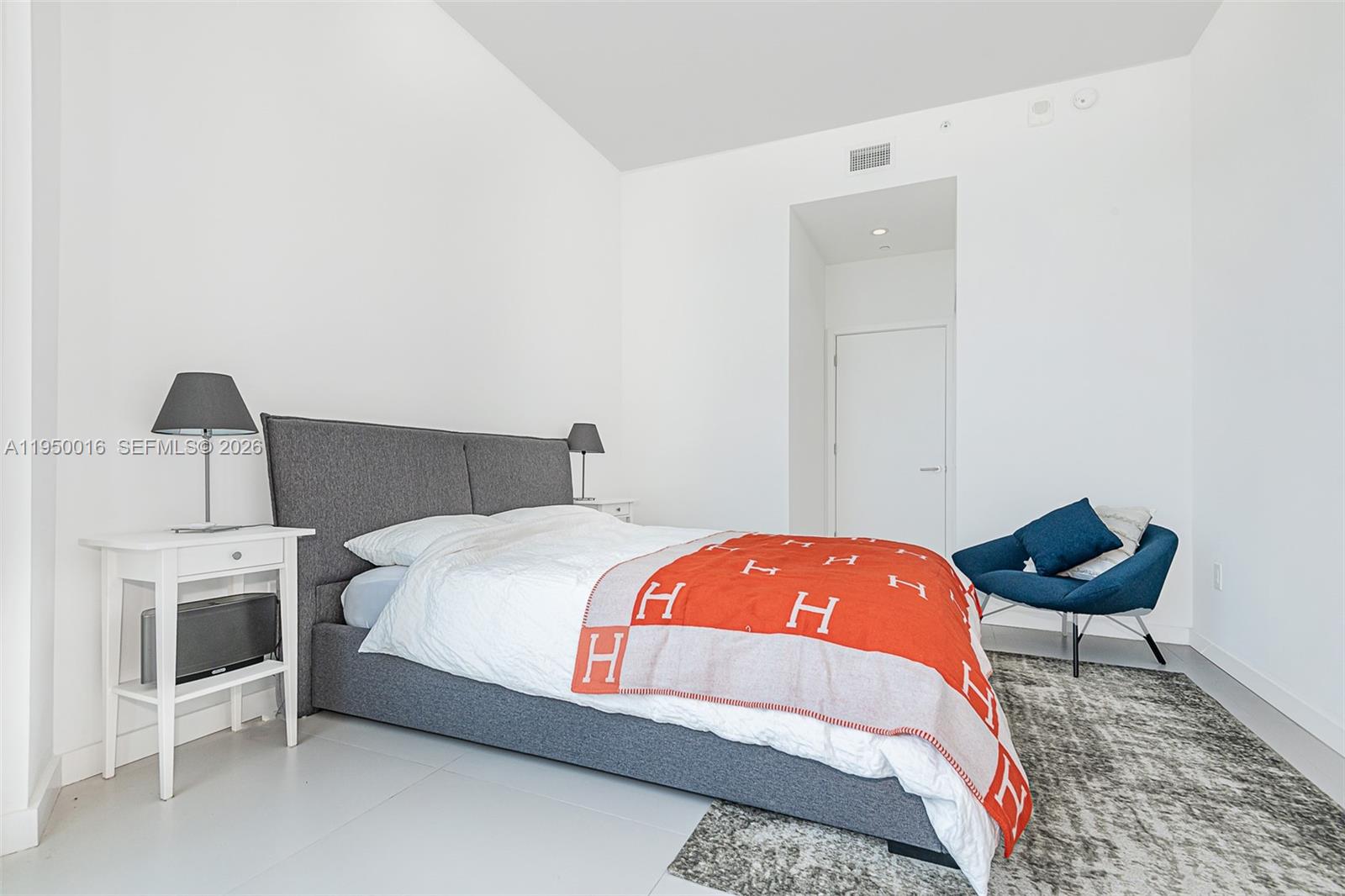 PARAISO BAYVIEWS CONDO - Residential