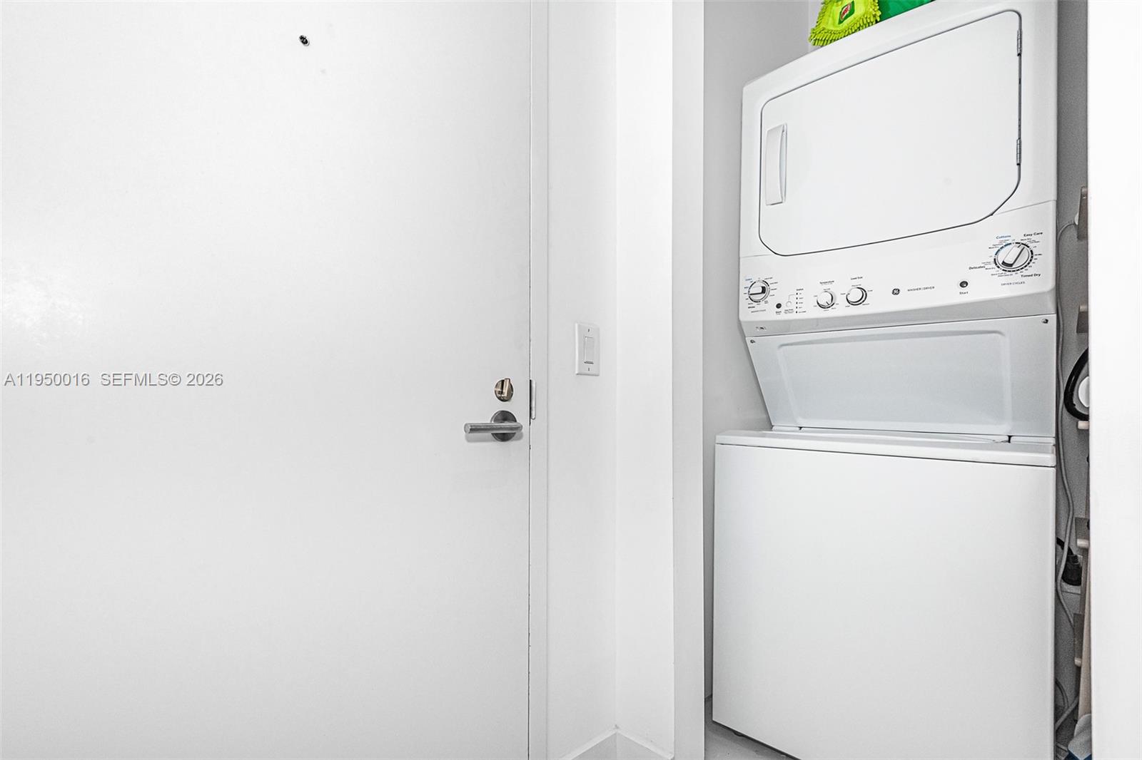 PARAISO BAYVIEWS CONDO - Residential