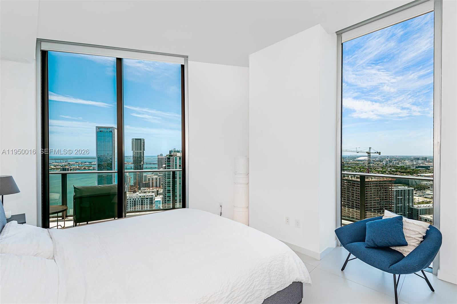 PARAISO BAYVIEWS CONDO - Residential